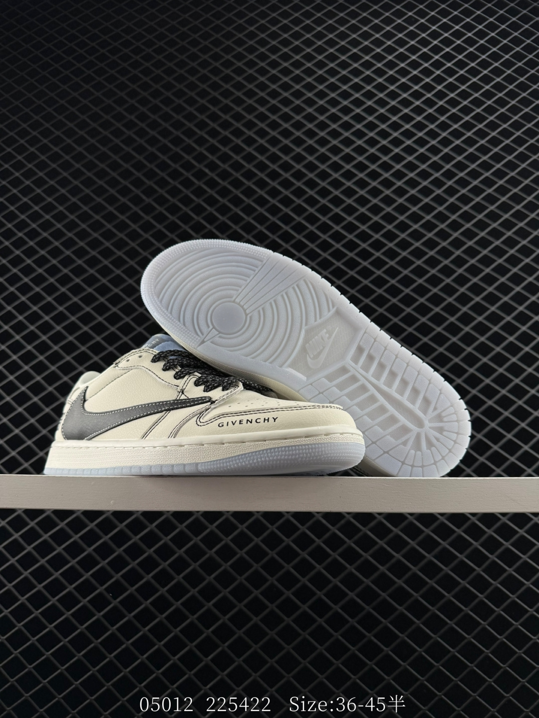 Travis Scott x Air Jordan 1 Reverse Mocha AJ1